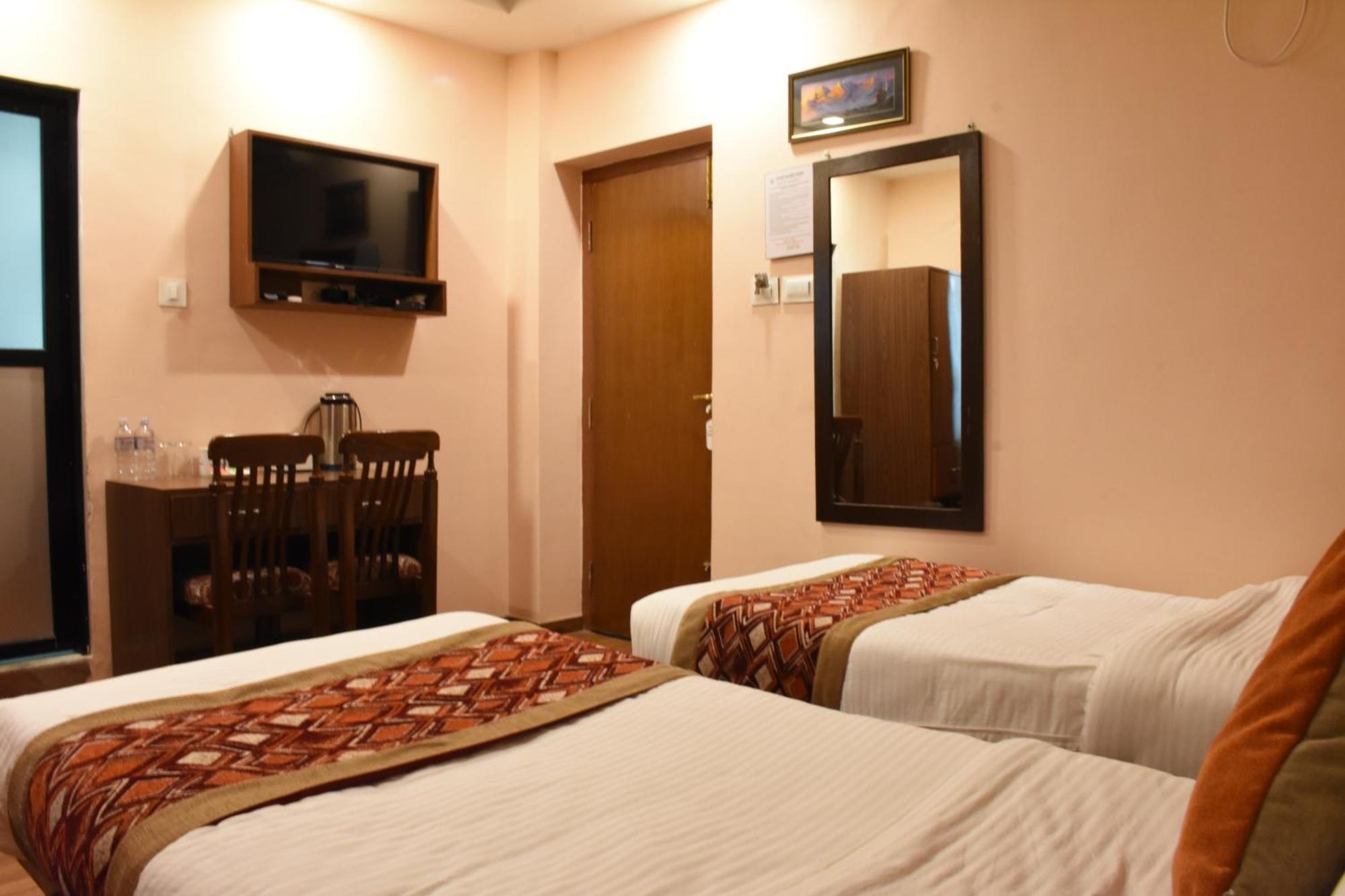 Bojinee Nagarkot Resort Exterior foto
