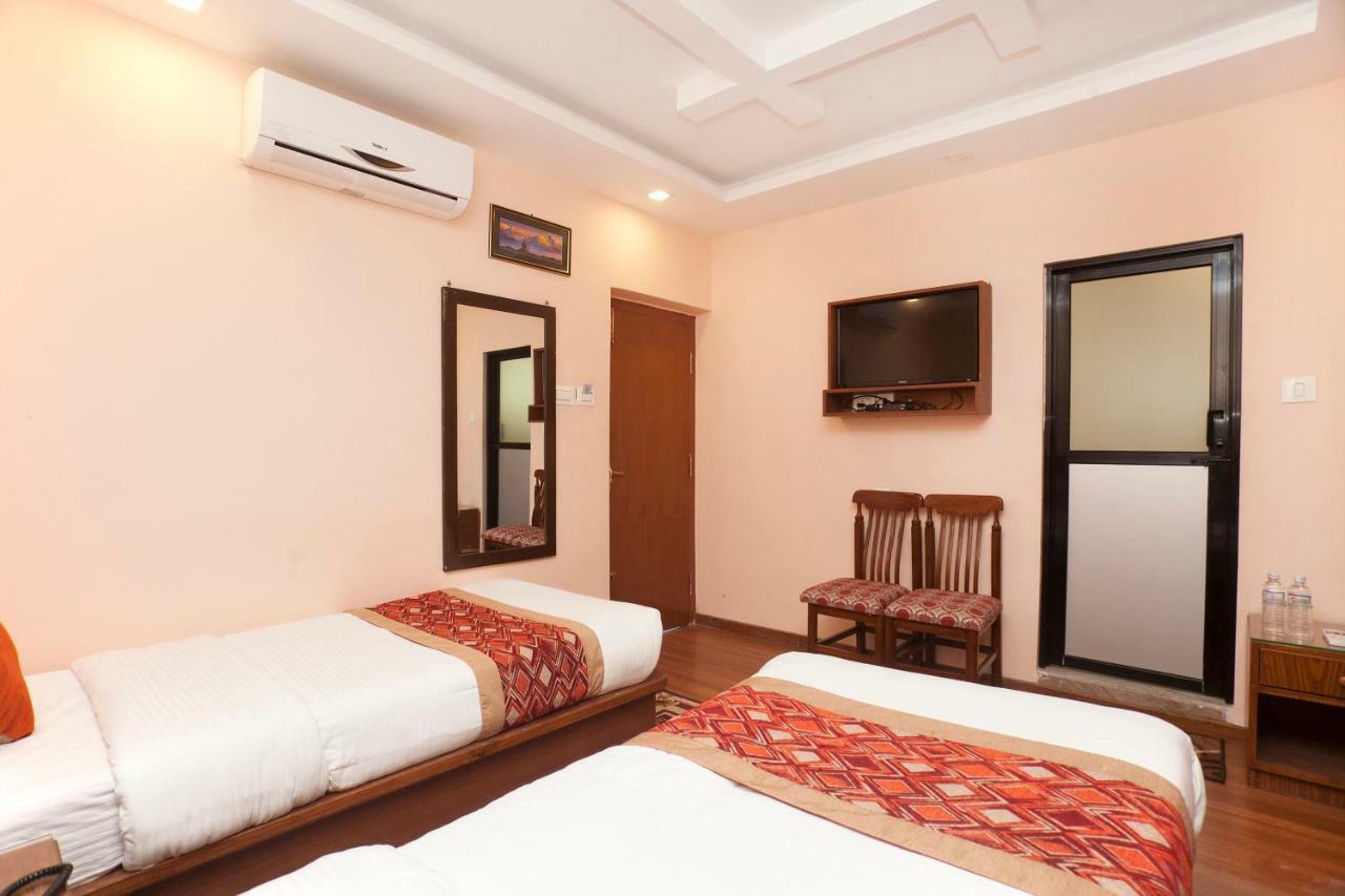 Bojinee Nagarkot Resort Exterior foto
