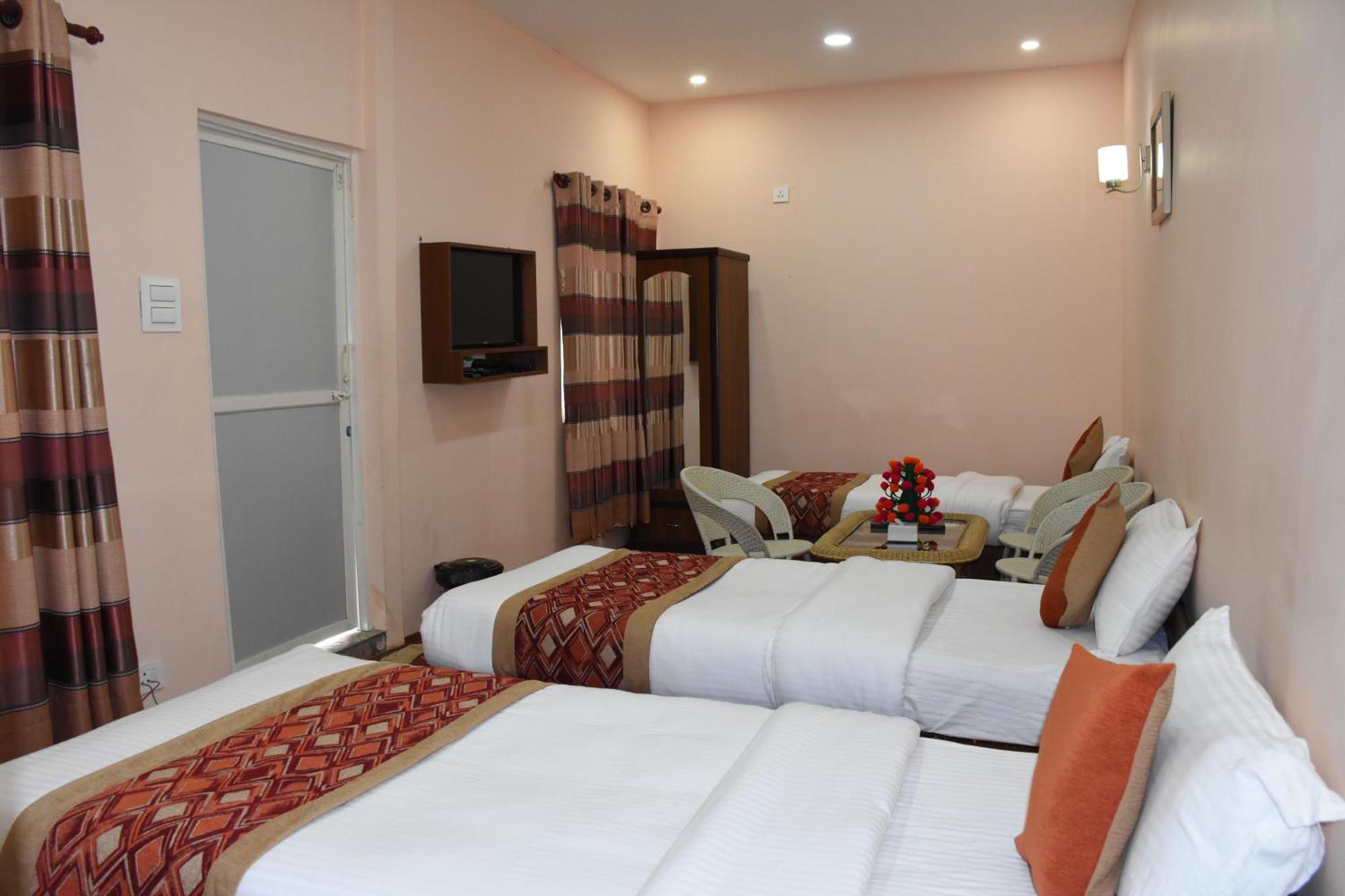 Bojinee Nagarkot Resort Exterior foto